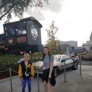 Meet your Posher, Mara